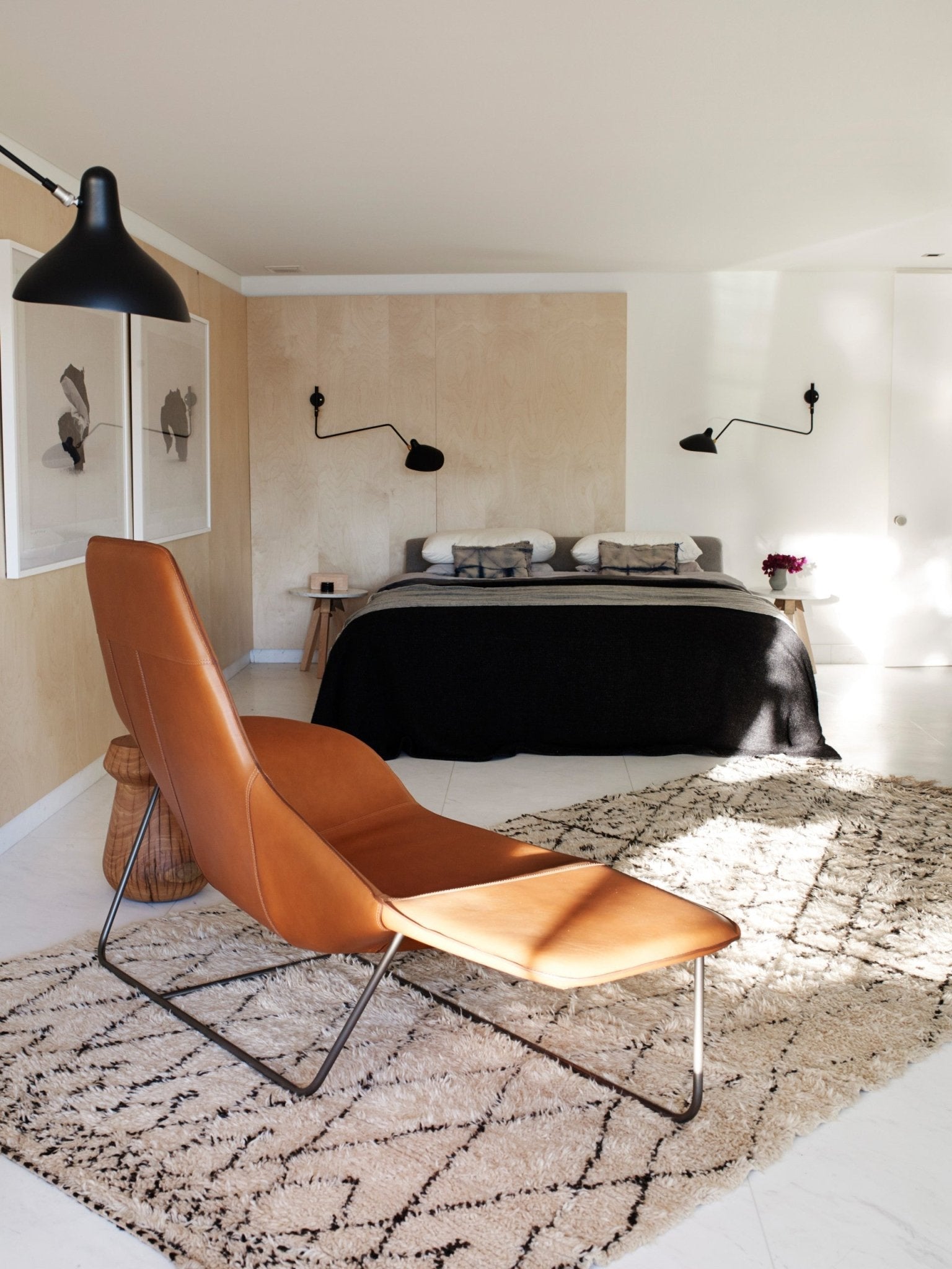 Minimalistische Verstellbare Wandleuchte mit Schwenkarm