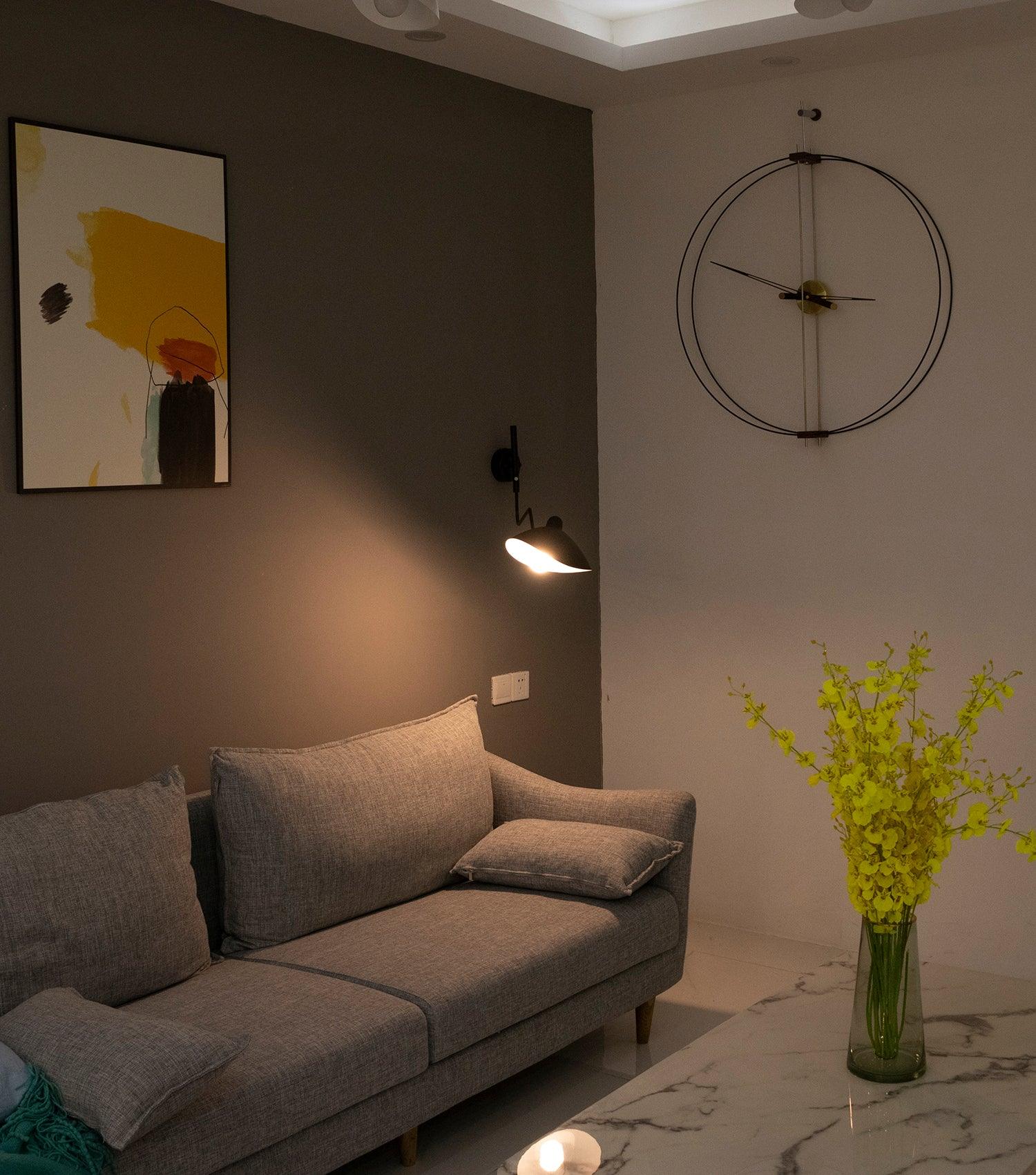 Minimalistische Verstellbare Wandleuchte mit Schwenkarm