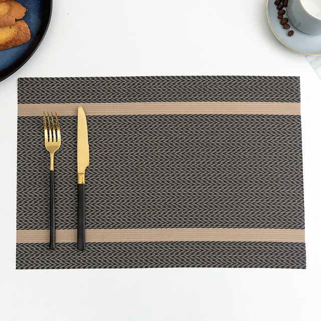 Schickes und funktionales Platzdeckchen-Set