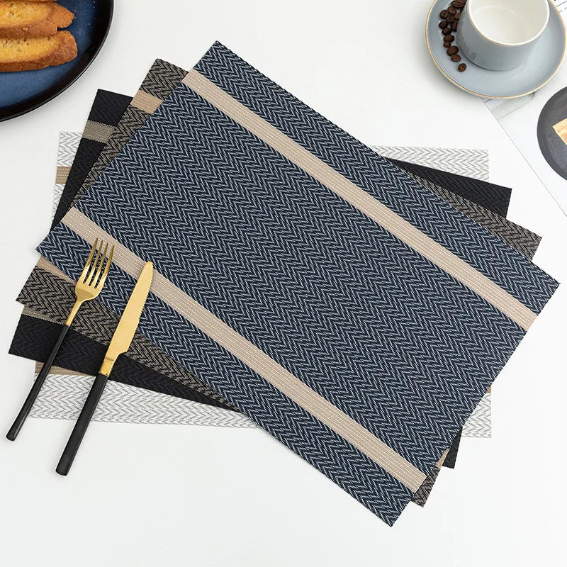 Schickes und funktionales Platzdeckchen-Set