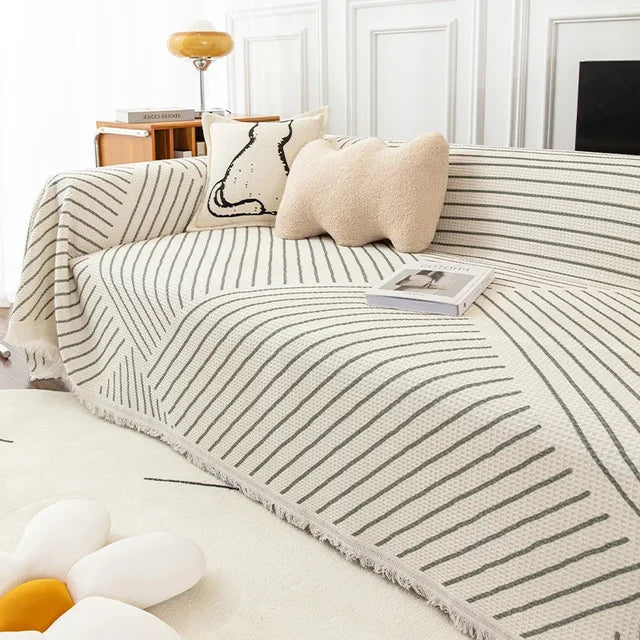 Eleganter Sofabezug mit Verspieltem Quastenrand