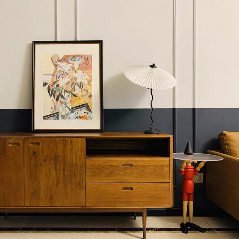 Tischlampe mit Plissiertem Stoffschirm