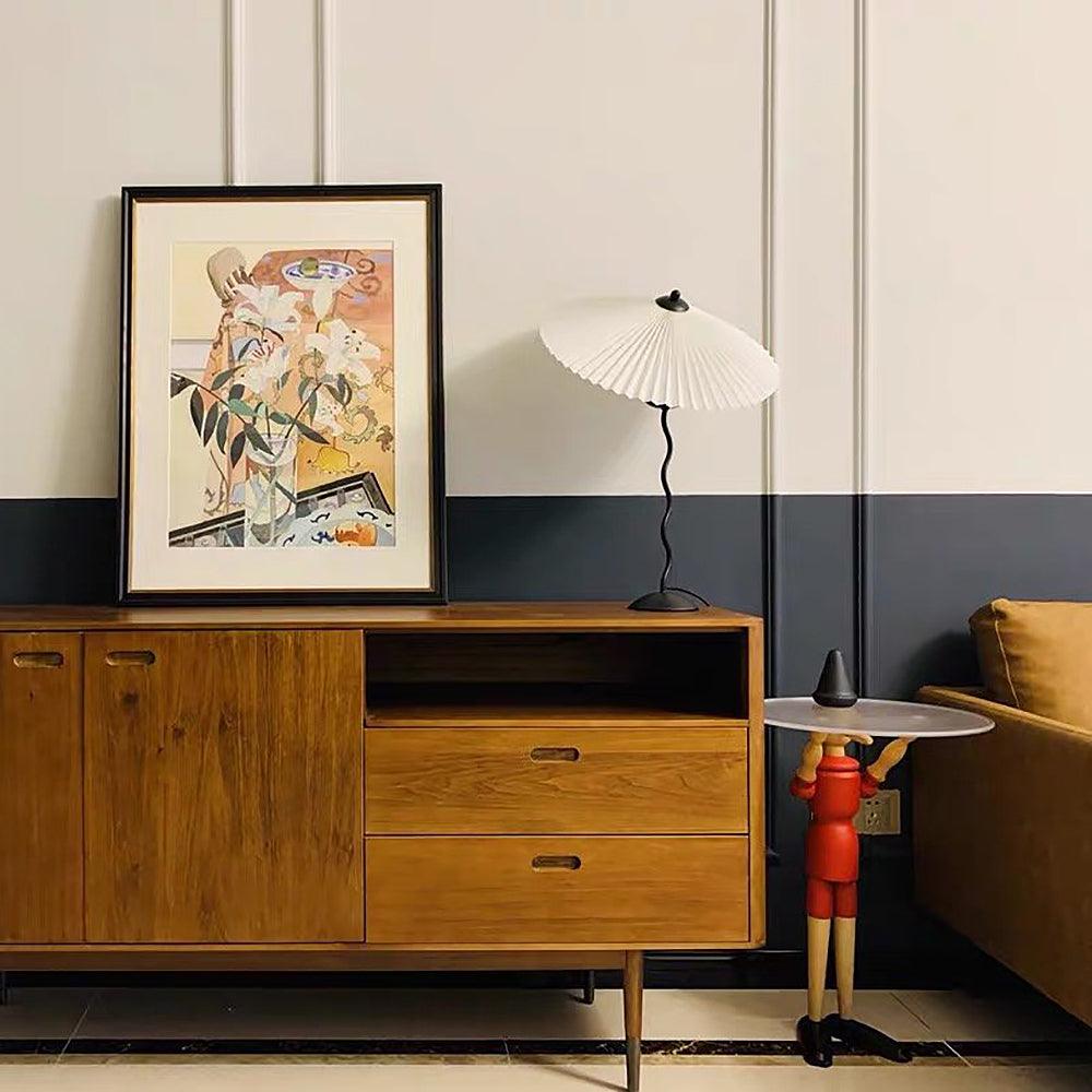 Tischlampe mit Plissiertem Stoffschirm