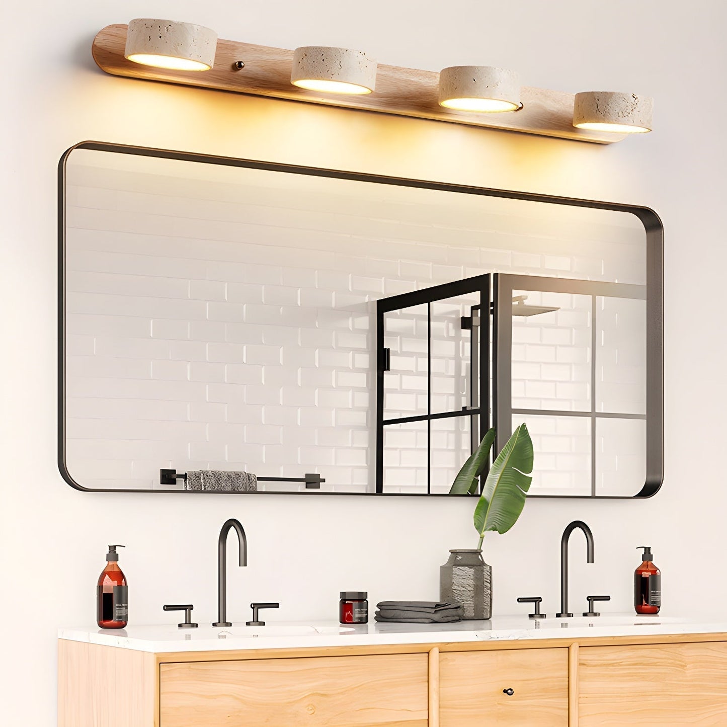 Duo Wandlampe aus Travertin mit Halterung – Stilvolle Lichtquelle
