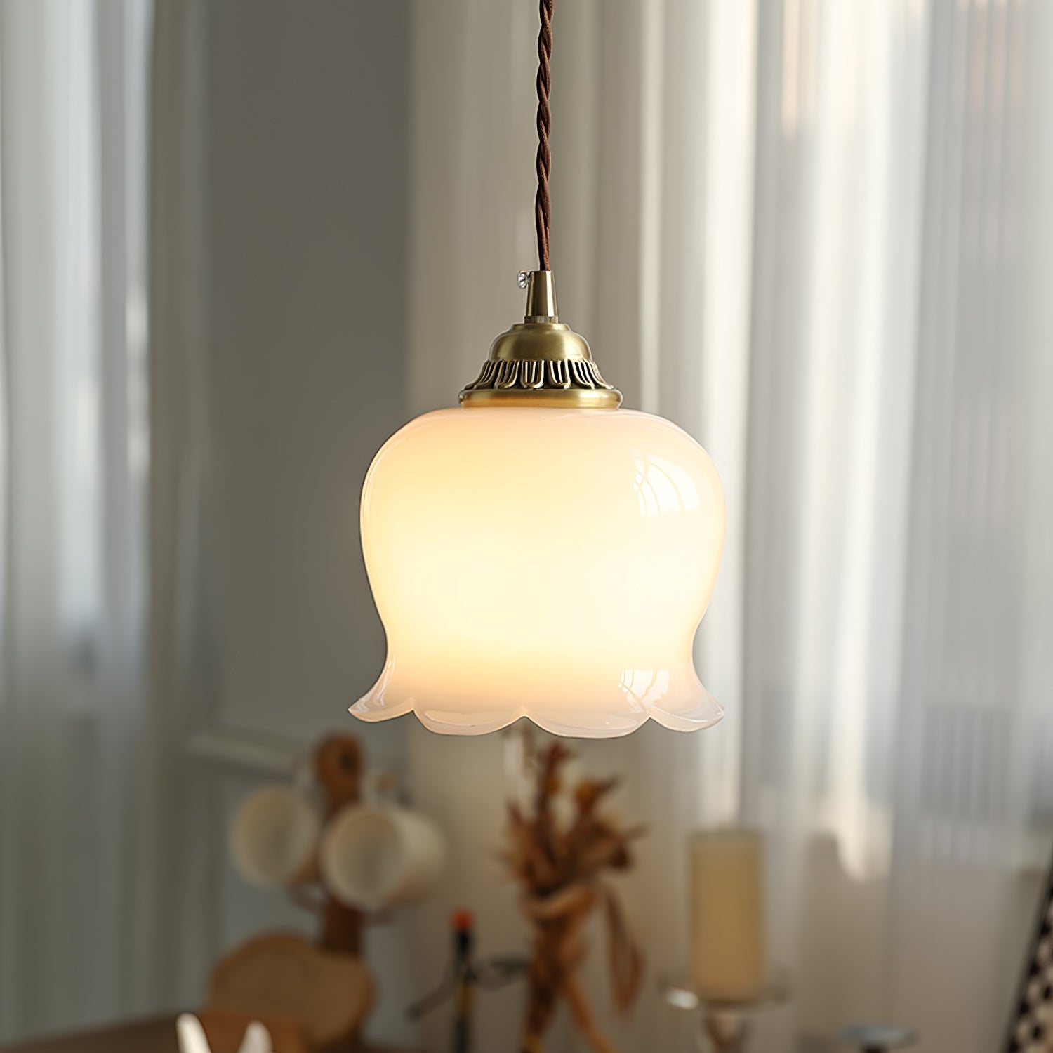 Blumenförmige Pendellampe – Sanftes Licht