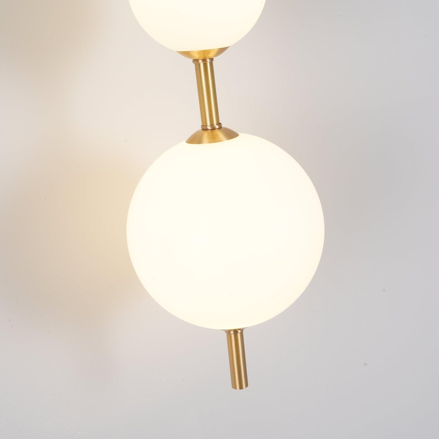Globe-Wandlampe – Vertikale Ausrichtung