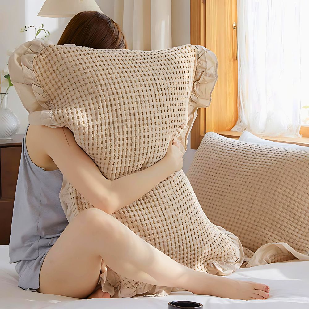 Baumwoll-Kissenhüllen mit Rüschen – Waffelstruktur, 2stk