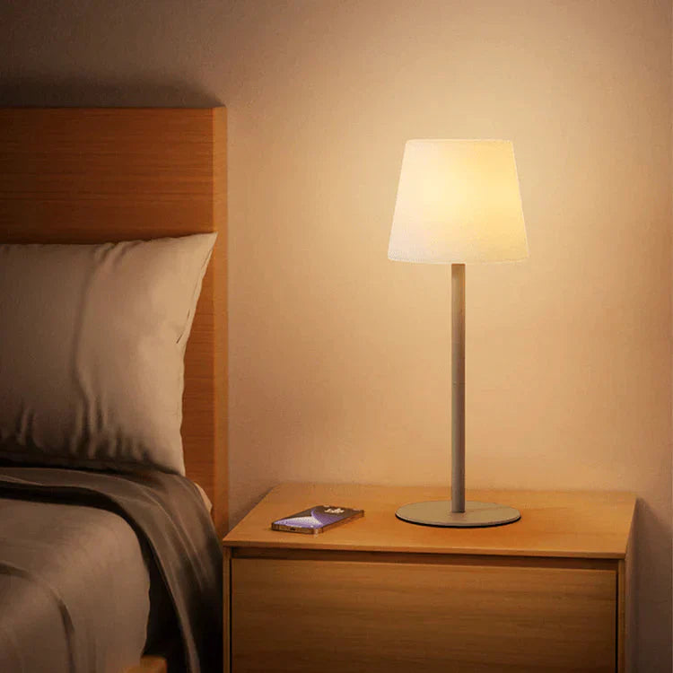 Schlanke Kabellose LED-Tischlampe