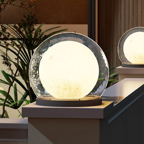Moderne Solar-Säulenleuchte | Monddesign