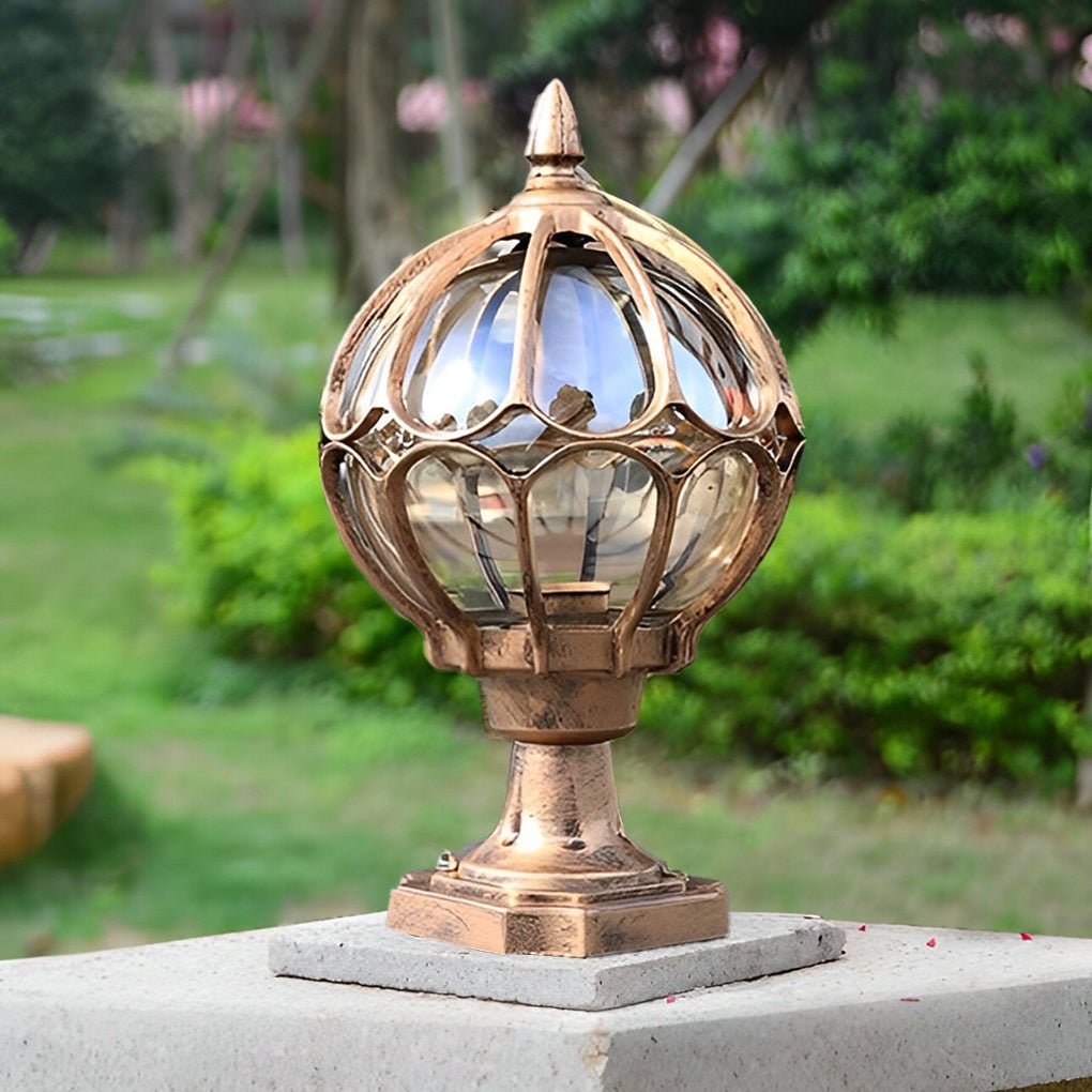 Vintage Außenpfostenlampe mit Rundem Glaslicht