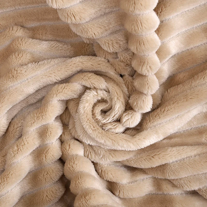 Stylische Flanell-Kuscheldecke | Gestreift
