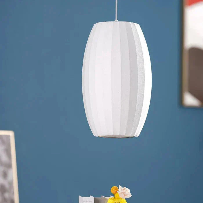 Elegante Bubble Pendelleuchte aus Seide und Metall