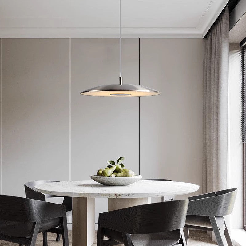 Industrielle LED Pendelleuchte aus Eisen und Nickel