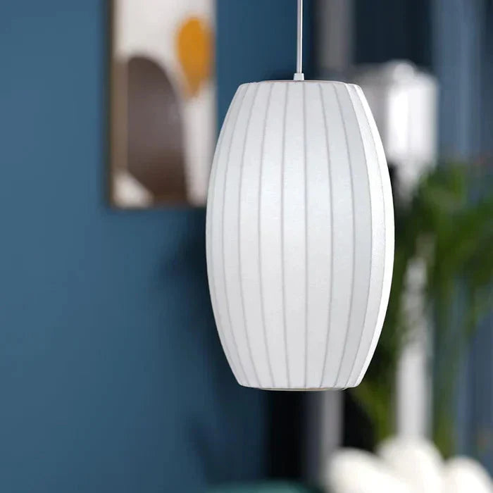 Zeitlose Bubble-Pendelleuchte – Beleuchtungsdesign aus Seide und Metall