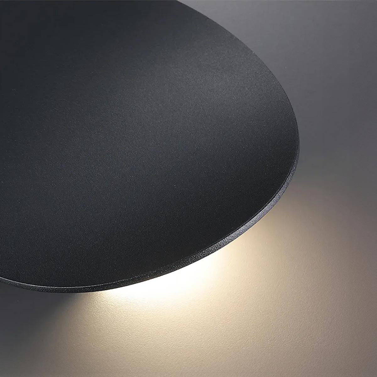 Stylische LED-Wandleuchte mit Dämmerungssensor – Ambiente Beleuchtung