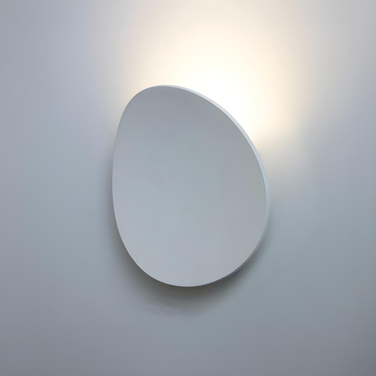 Stylische LED-Wandleuchte mit Dämmerungssensor – Ambiente Beleuchtung