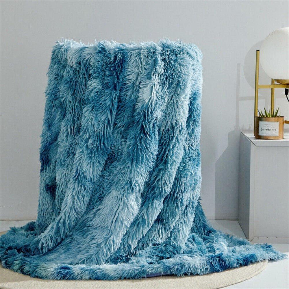 Fuzzy Decke aus Kunstfell – Superweich & Dekorativ