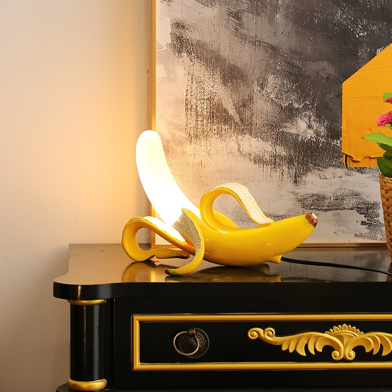 Wunderliche Bananen-Tischlampe