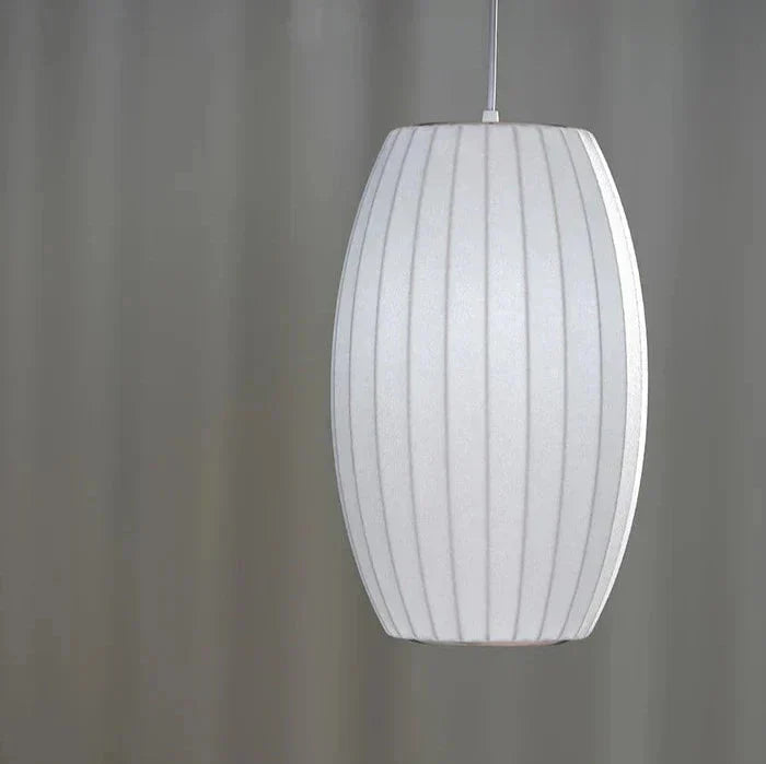 Zeitlose Bubble-Pendelleuchte – Beleuchtungsdesign aus Seide und Metall