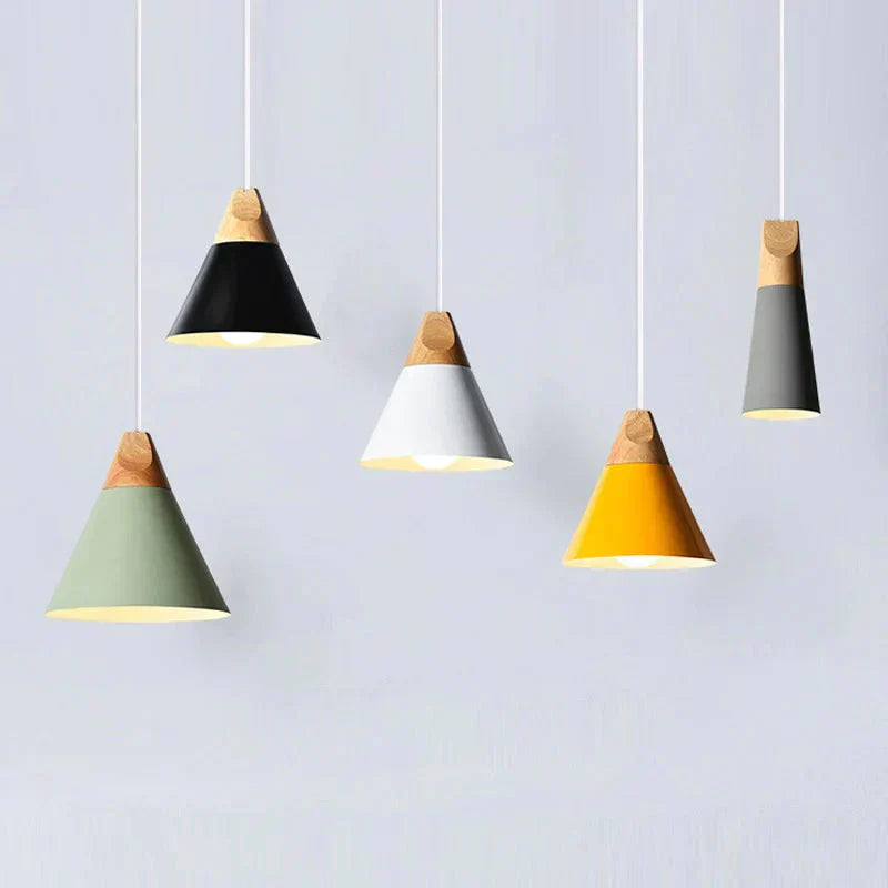 Skandinavische LED-Pendelleuchte – Hängelampe Aus Holz Und Aluminium Mit E27-Fassung