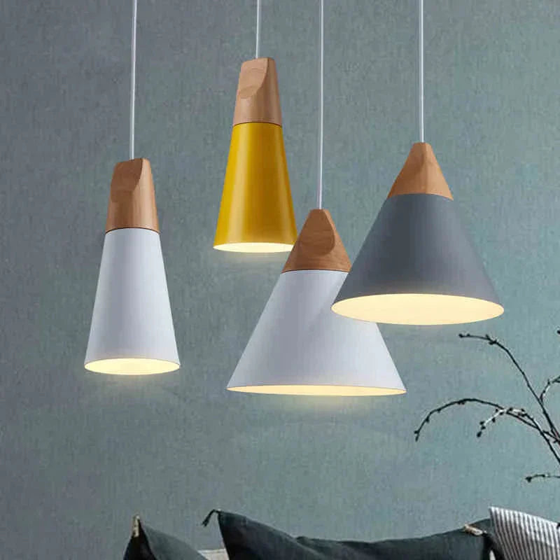 Skandinavische LED-Pendelleuchte – Hängelampe Aus Holz Und Aluminium Mit E27-Fassung