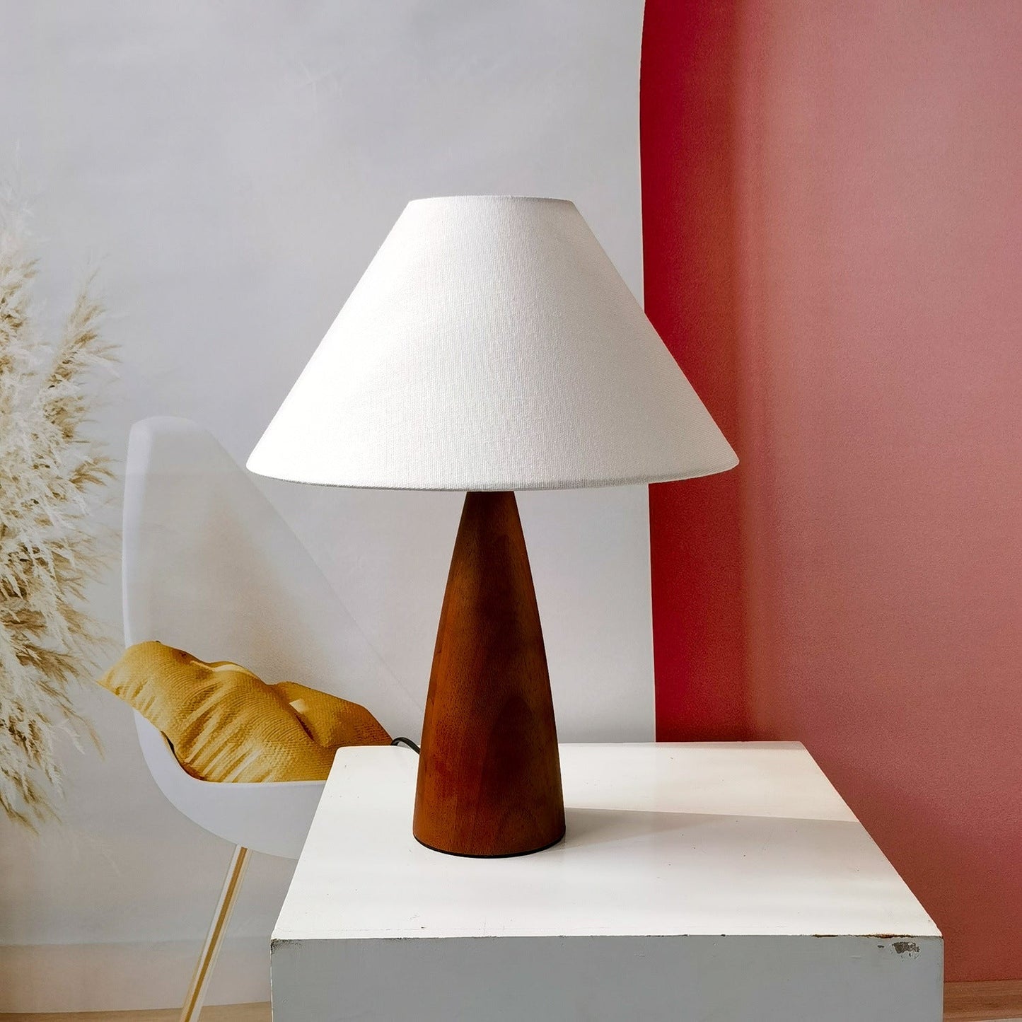 Vintage Massivholz Tischlampe