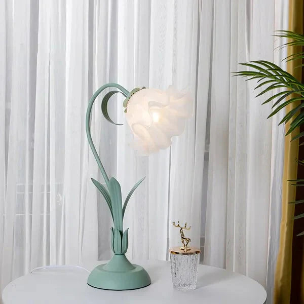 Romantische Vintage-Blumen-Tischlampe – Nostalgische Beleuchtung für gemütliche Räume