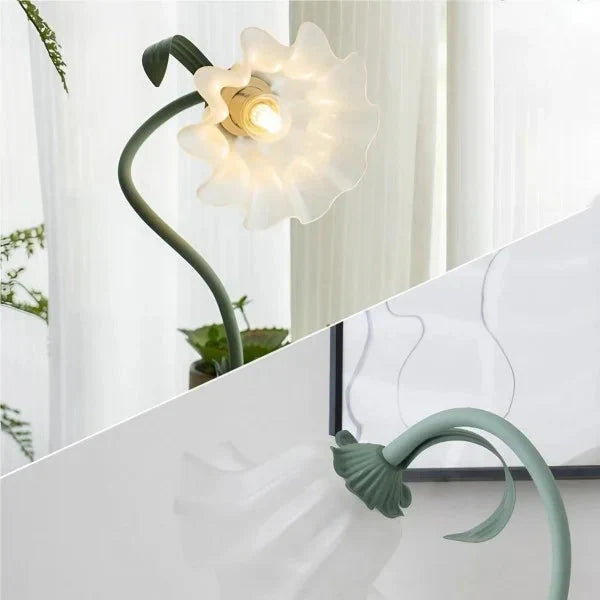 Romantische Vintage-Blumen-Tischlampe – Nostalgische Beleuchtung für gemütliche Räume