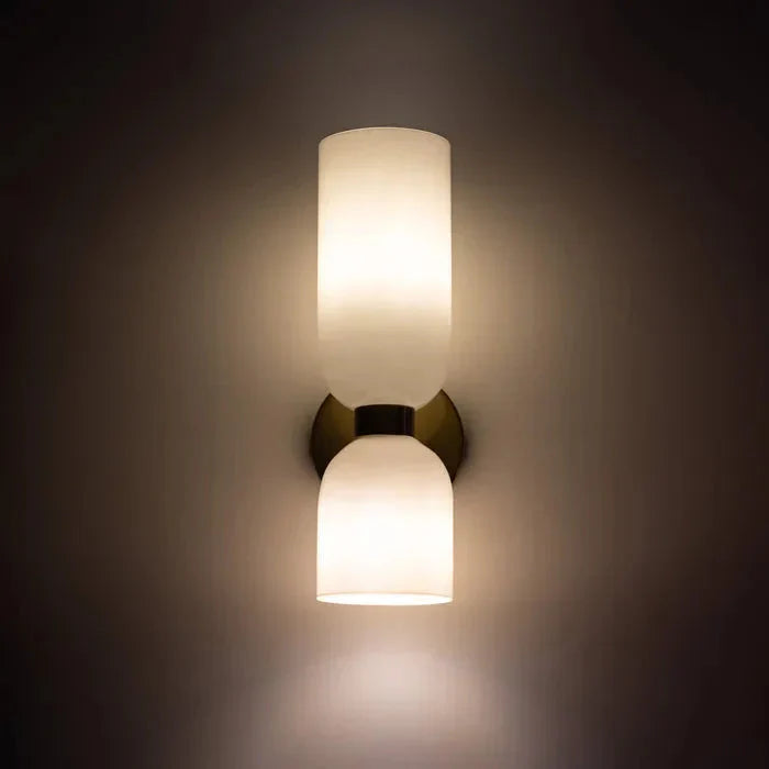 Moderne LED-Wandlampe mit Doppelkopf aus Glas